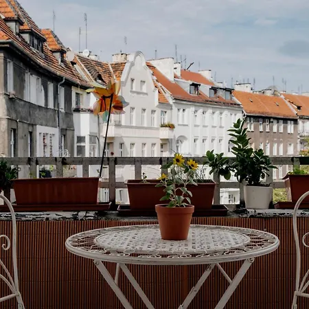 141 Z Podwojnym Lozkiem I Rozkladana Sofa 公寓 *