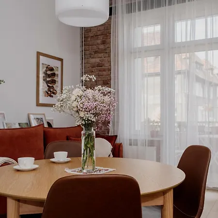 141 Z Podwojnym Lozkiem I Rozkladana Sofa * Вроцлав